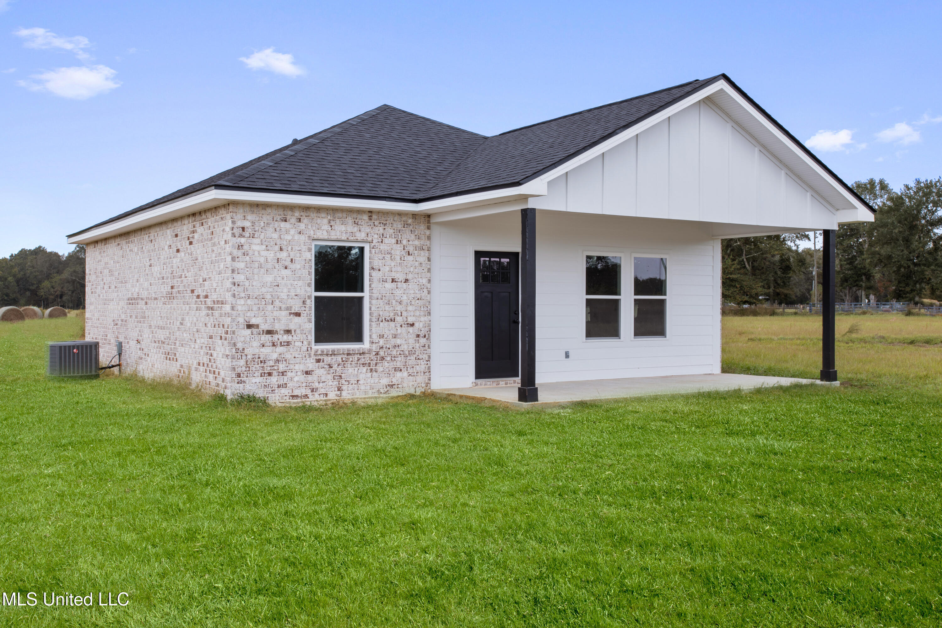 3179 Tannertown Road Lucedale, MS 39452 - Photo 2 of 23 002