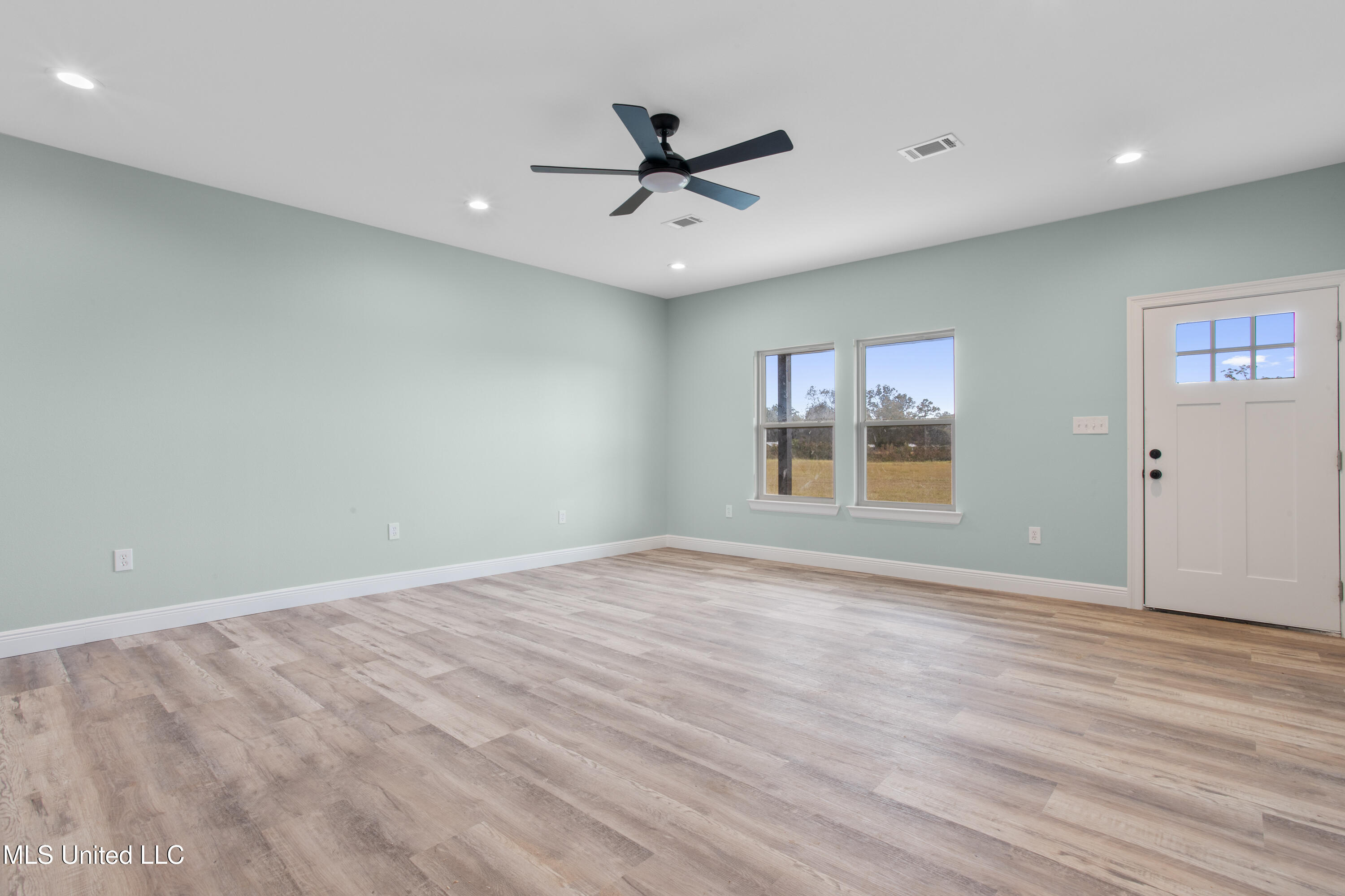 3179 Tannertown Road Lucedale, MS 39452 - Photo 4 of 23 004