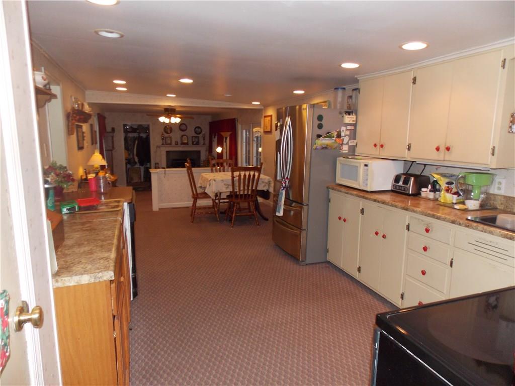 206 Forrester Road Slippery Rock, PA 16057 - Photo 8 of 14