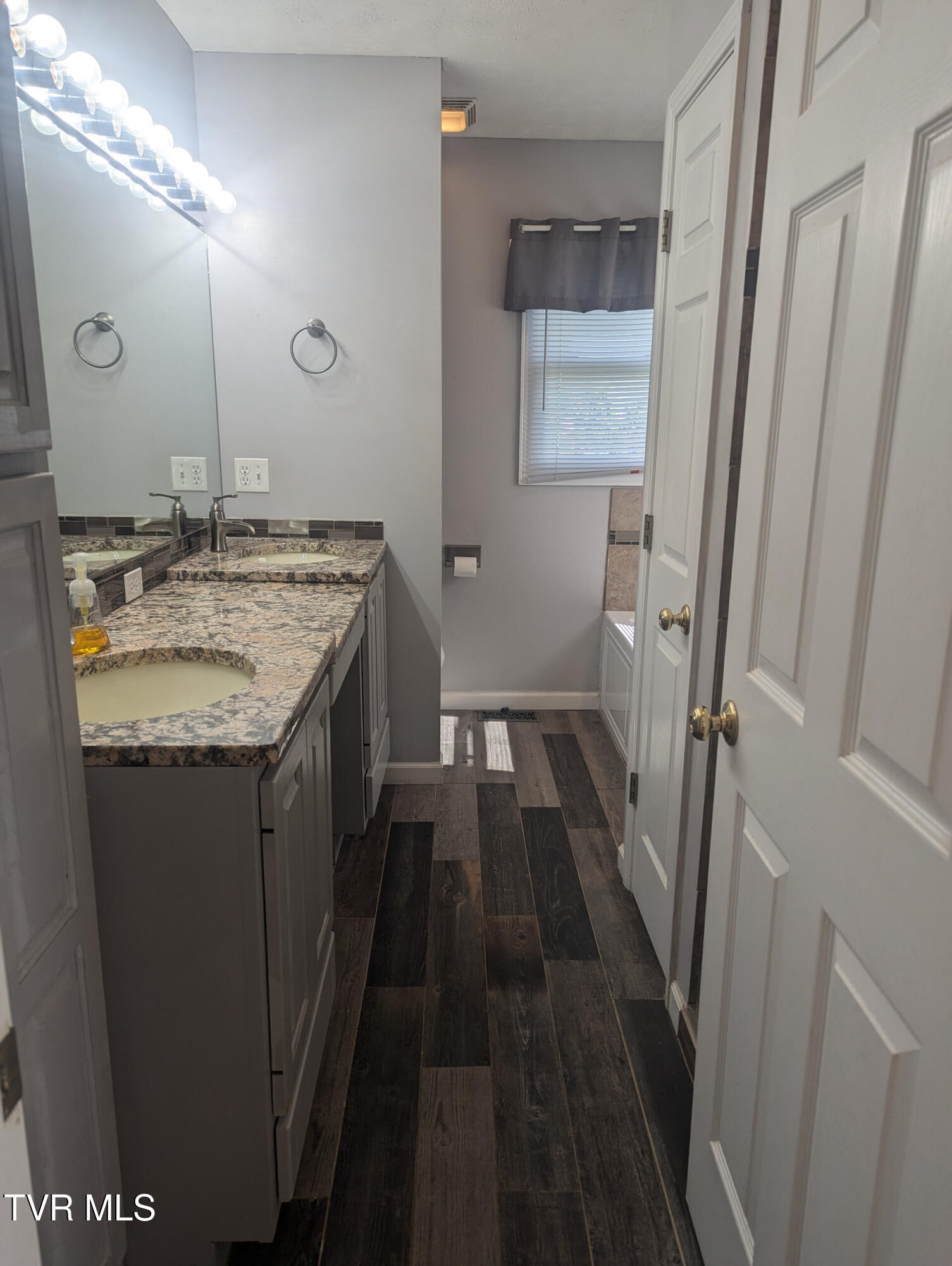 711 Pine Hill Road Elizabethton, TN 37643 - Photo 14 of 18 711PineHillRd_49007_14