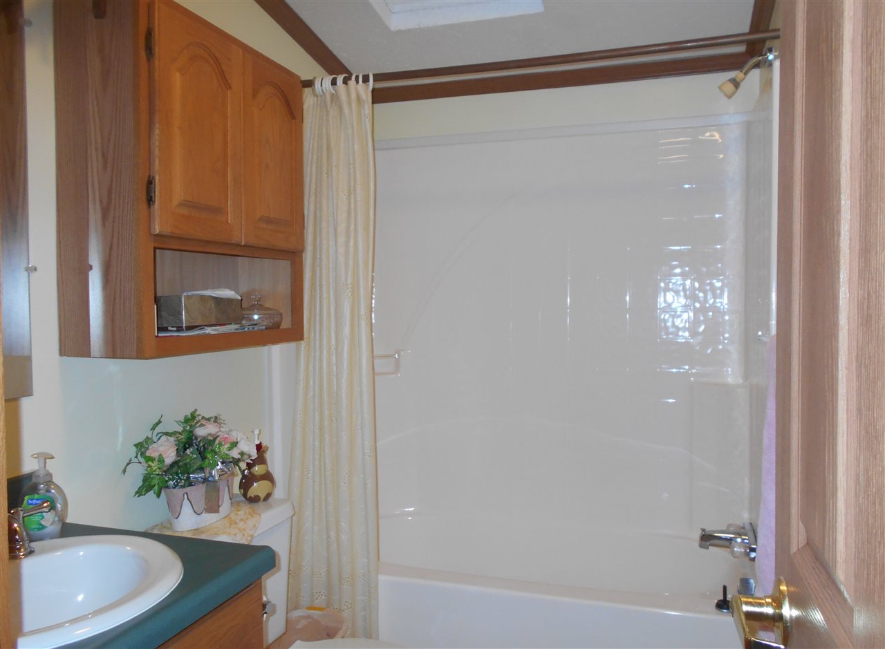 3701 North Meridian Road Reynolds, IN 47980 - Photo 10 of 22 Gallery Image 10