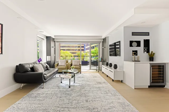 $18,000 | 159 West 53rd Street, Unit 11BC | Theater District