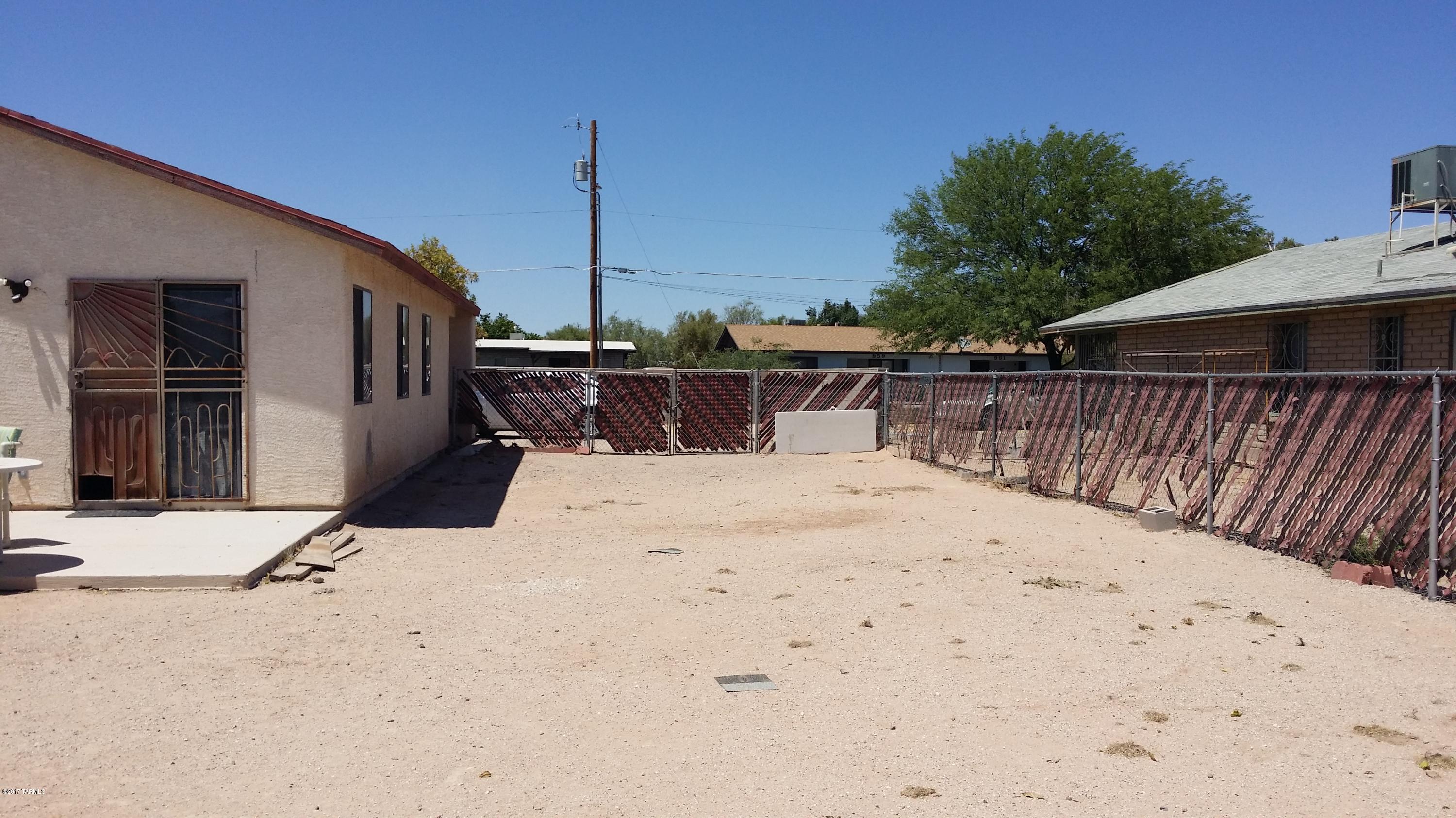 950 East Alvord Road Tucson, AZ 85706 - Photo 11 of 25 Gallery Image 11