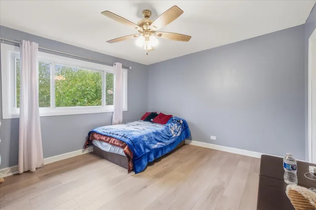 $314,900 | 1582 Pennsylvania Avenue, Des Plaines, IL 60018