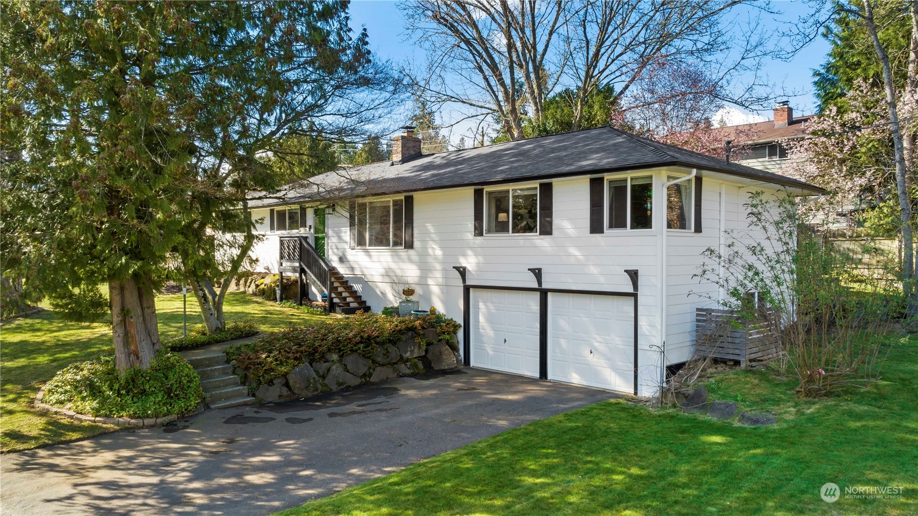 10714 Northeast 194th Street Bothell, WA 98011 - Photo 4 of 40 Gallery Image 4