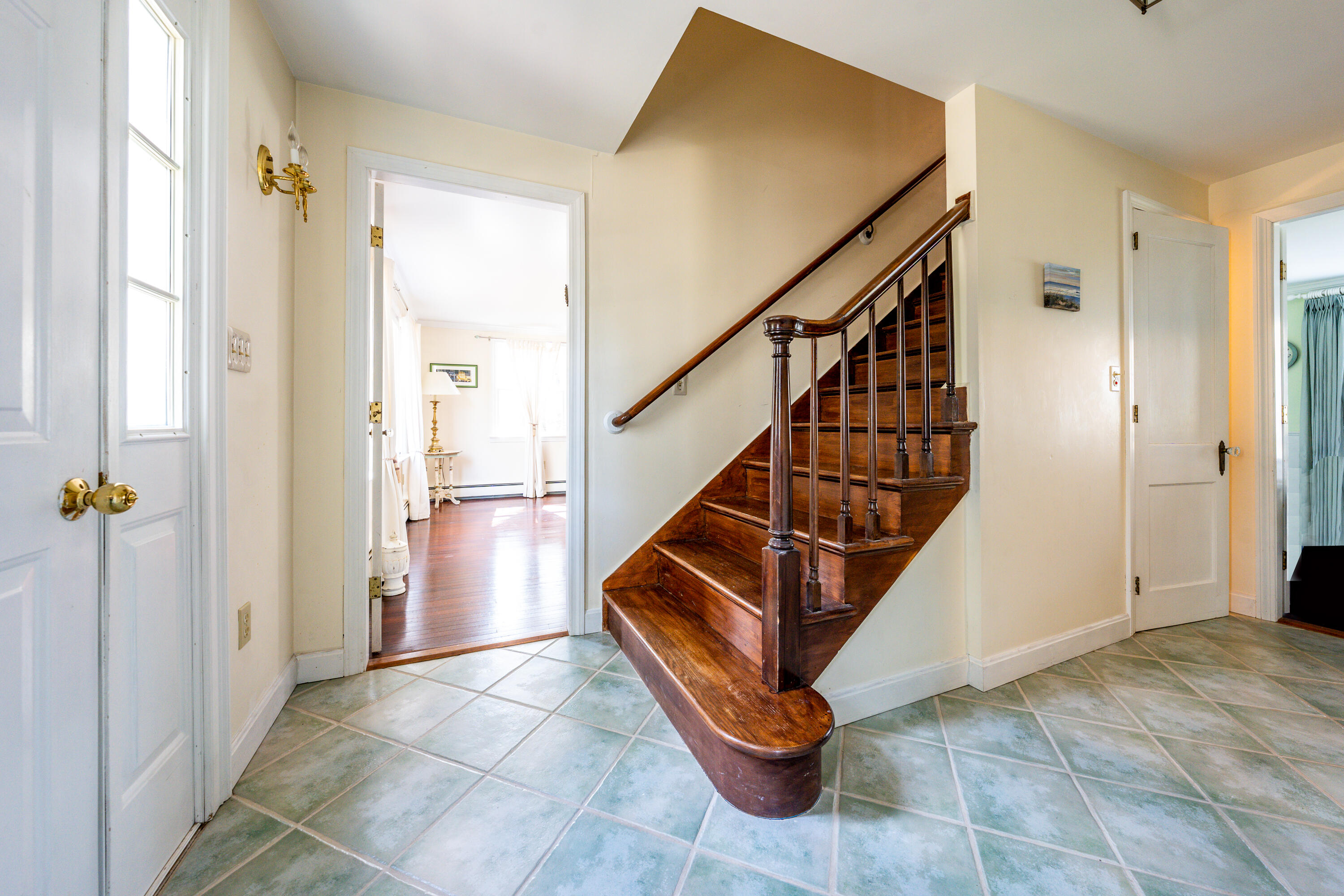 400 Locust Road Eastham, MA 02642 - Photo 26 of 71 stairway