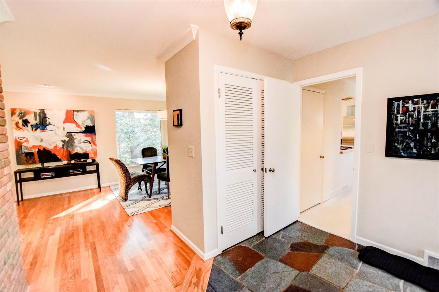 901 Avon Road Ann Arbor, MI 48104 - Photo 2 of 10 Photo 2