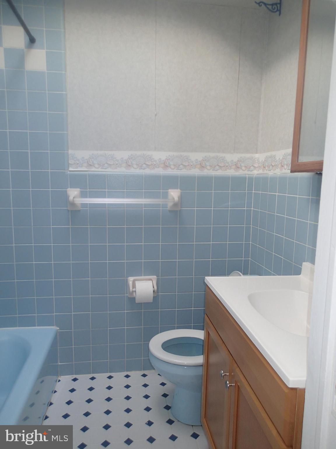 382 Glen Cove Road Collingdale, PA 19023 - Photo 14 of 17 Gallery Image 14