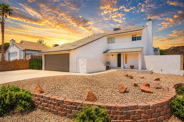 $440,000 | 802 Fireweed Drive, Henderson, NV 89002