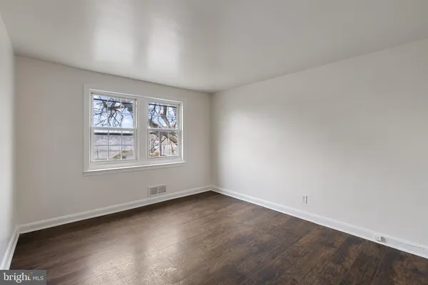 $1,200 | 3902 Erdman Avenue, Unit 2, Baltimore, MD 21213