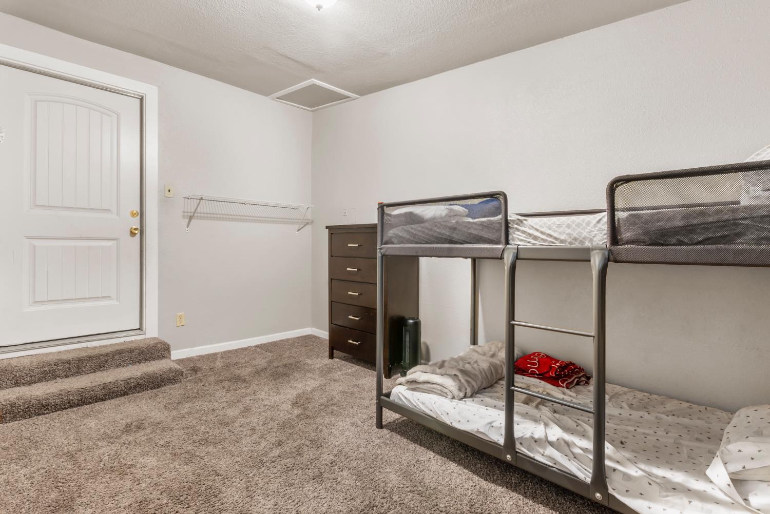 2344 Regal Road Modesto, CA 95358 - Photo 17 of 37