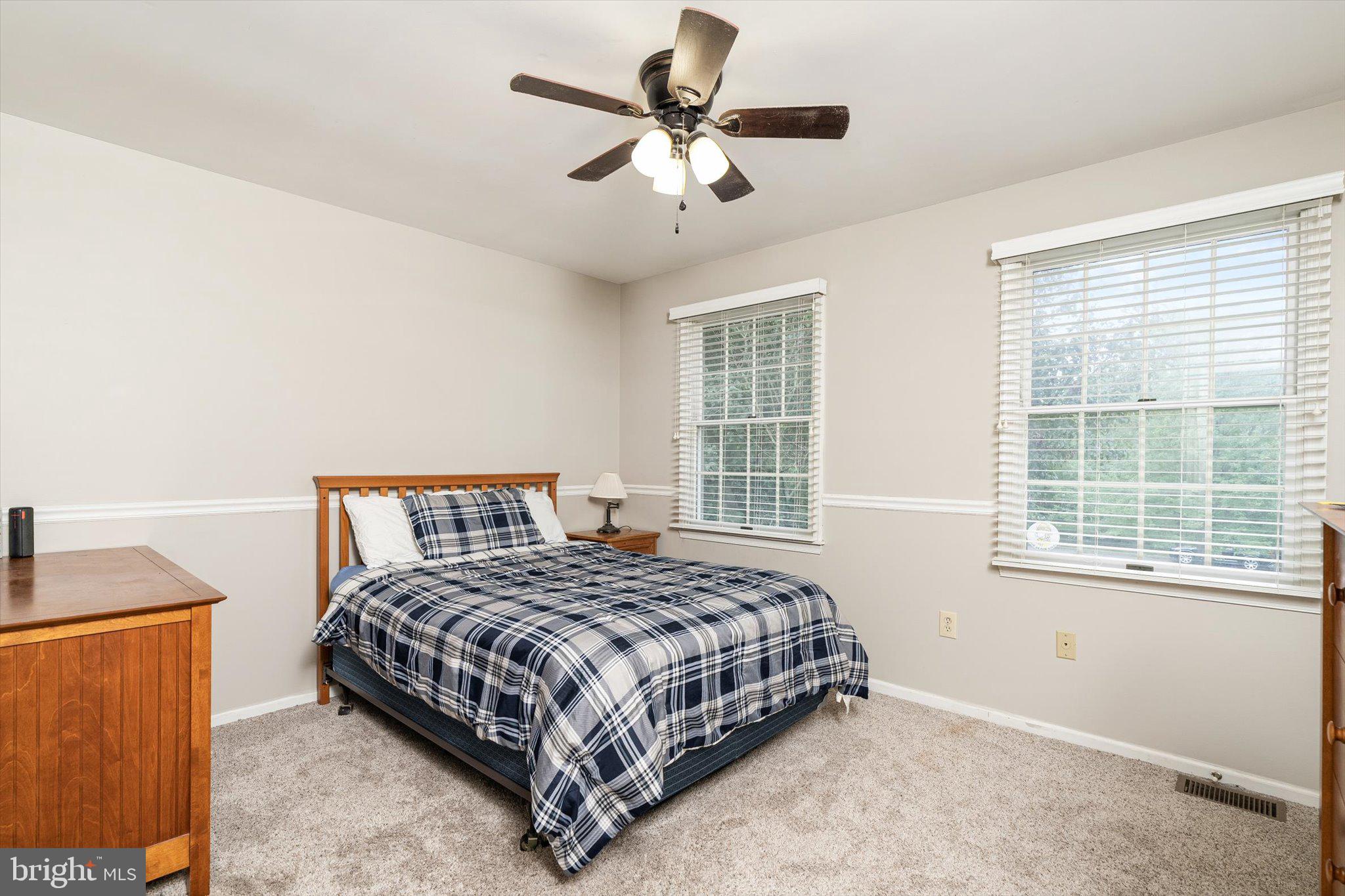 22 Cloverdale Way Columbus, NJ 08022 - Photo 21 of 40