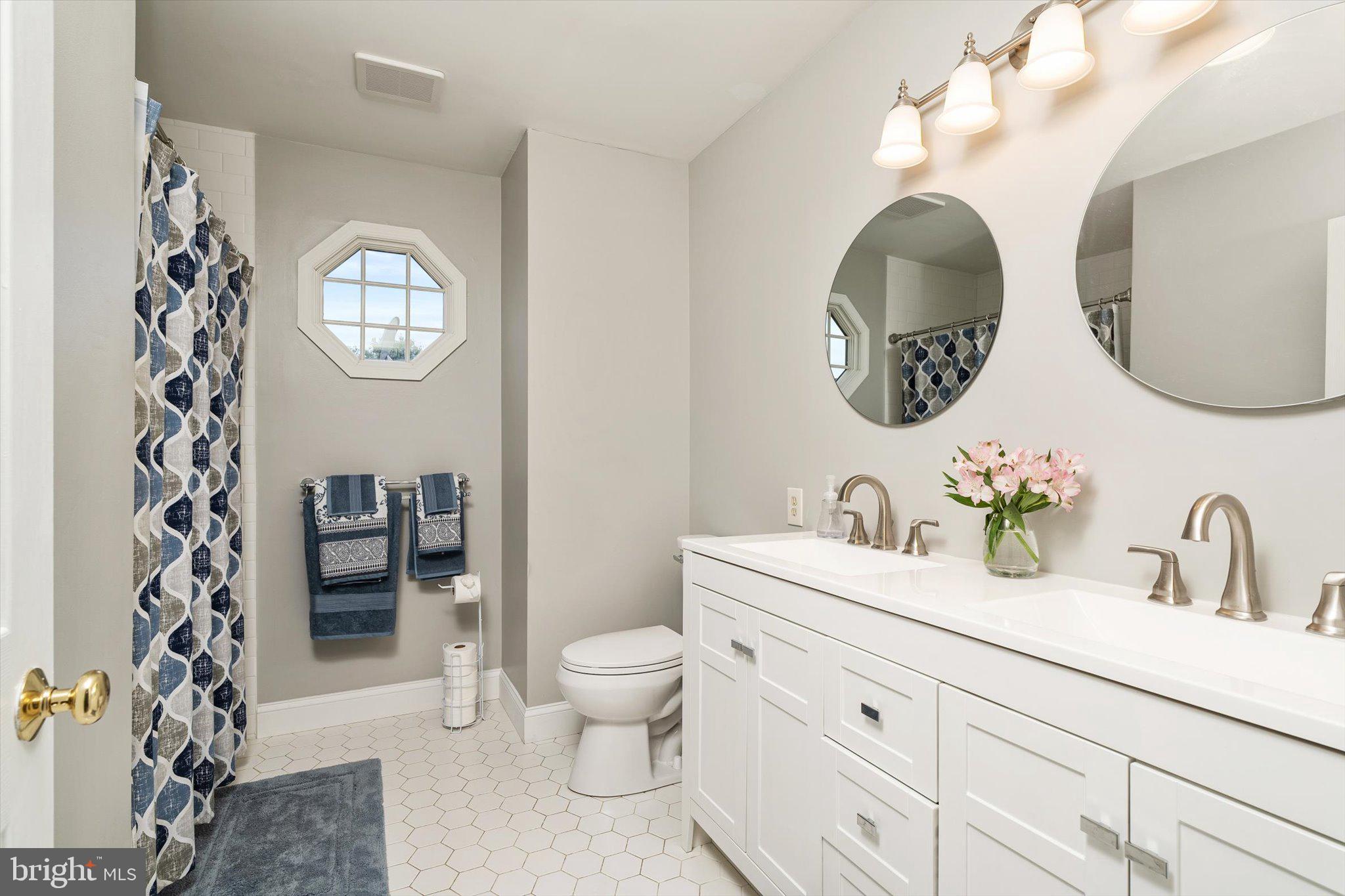 22 Cloverdale Way Columbus, NJ 08022 - Photo 22 of 40