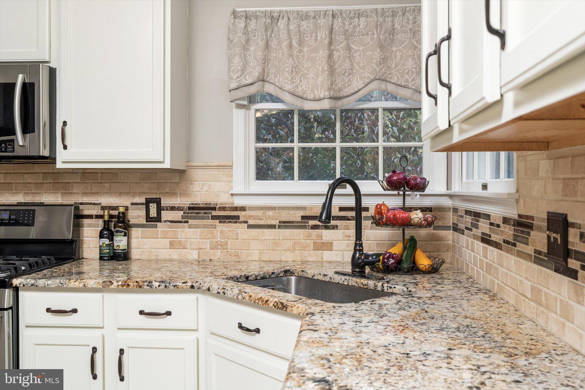 22 Cloverdale Way Columbus, NJ 08022 - Photo 5 of 40