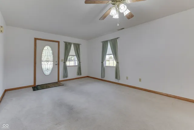 $179,000 | 925 Plaza Drive, Martinsville, IN 46151