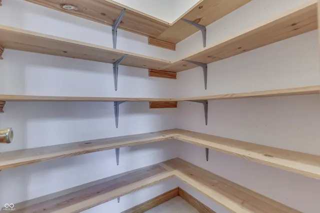 $179,000 | 925 Plaza Drive, Martinsville, IN 46151