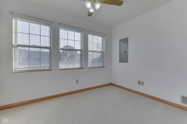 $179,000 | 925 Plaza Drive, Martinsville, IN 46151