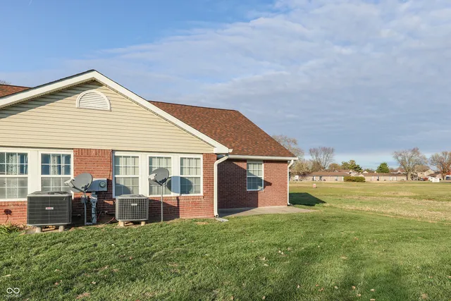 $179,000 | 925 Plaza Drive, Martinsville, IN 46151