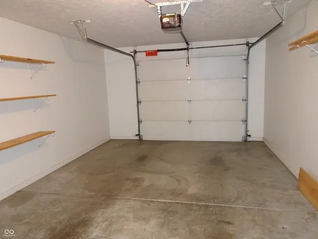 $179,000 | 925 Plaza Drive, Martinsville, IN 46151