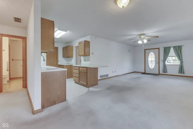 $179,000 | 925 Plaza Drive, Martinsville, IN 46151