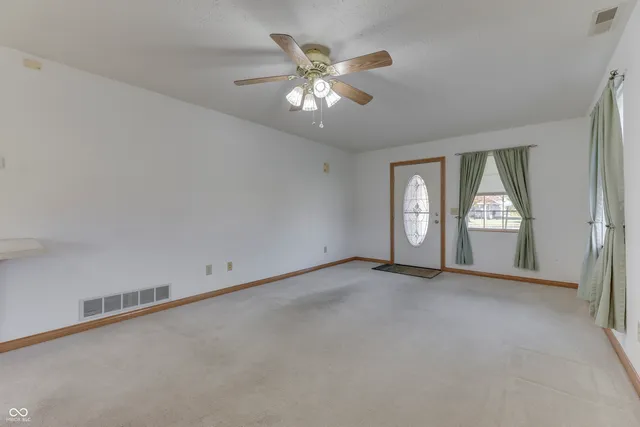 $179,000 | 925 Plaza Drive, Martinsville, IN 46151