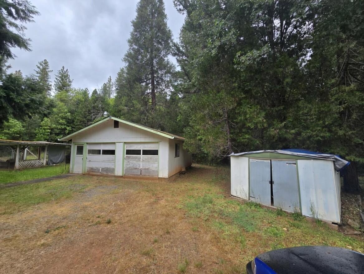 3890 Pleasant Creek Road Rogue River, OR 97537 - Photo 1 of 12