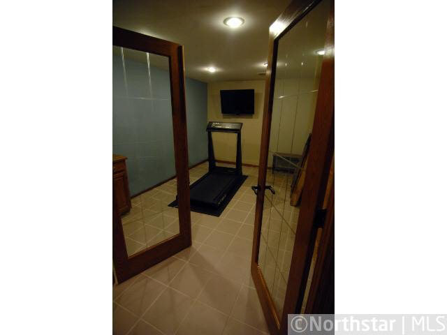 6108 Scenic Road Minnetonka, MN 55345 - Photo 8 of 15 Gallery Image 8