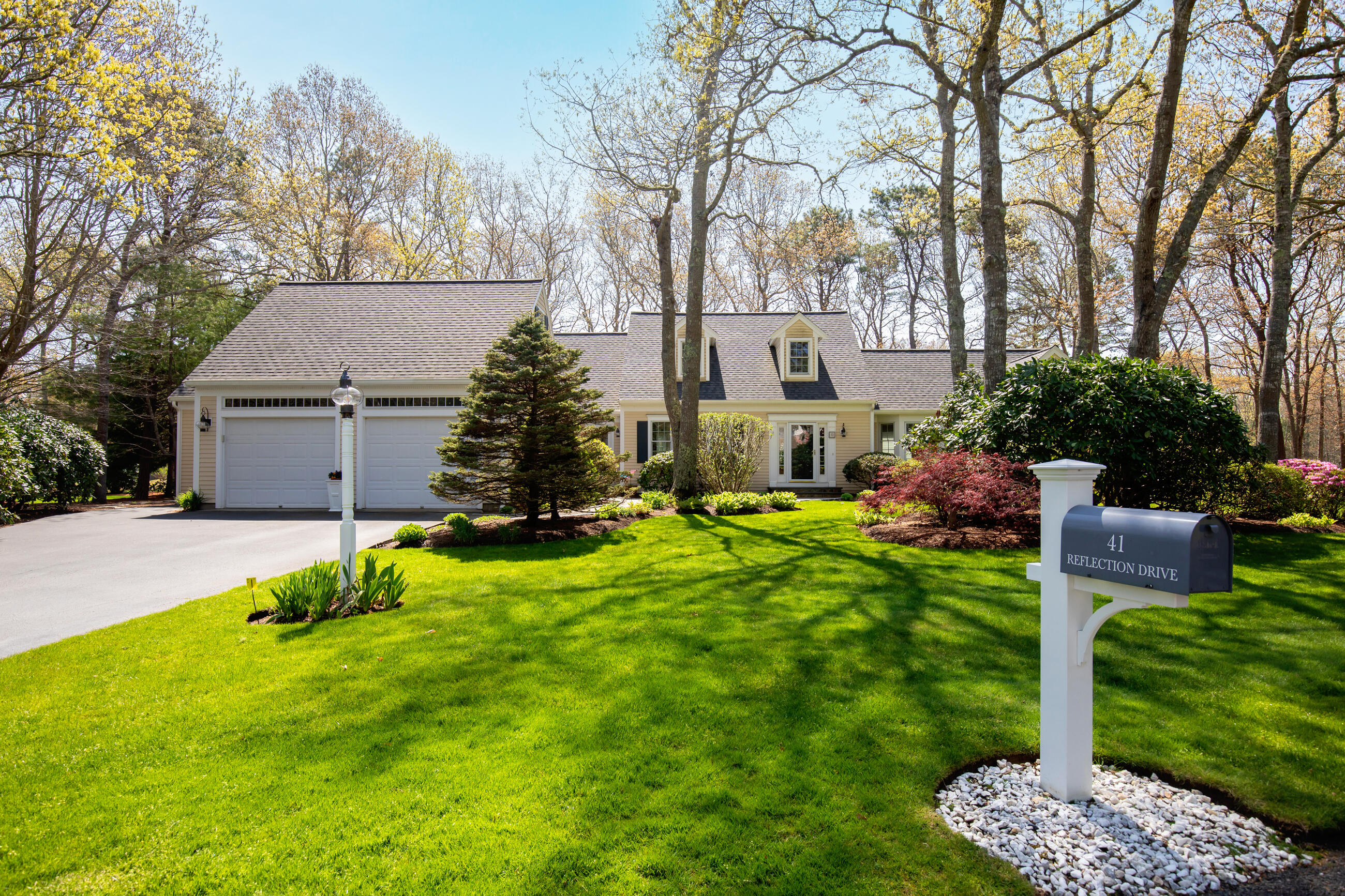 41 Reflection Drive Sandwich, MA 02563 - Photo 2 of 40 NEW24