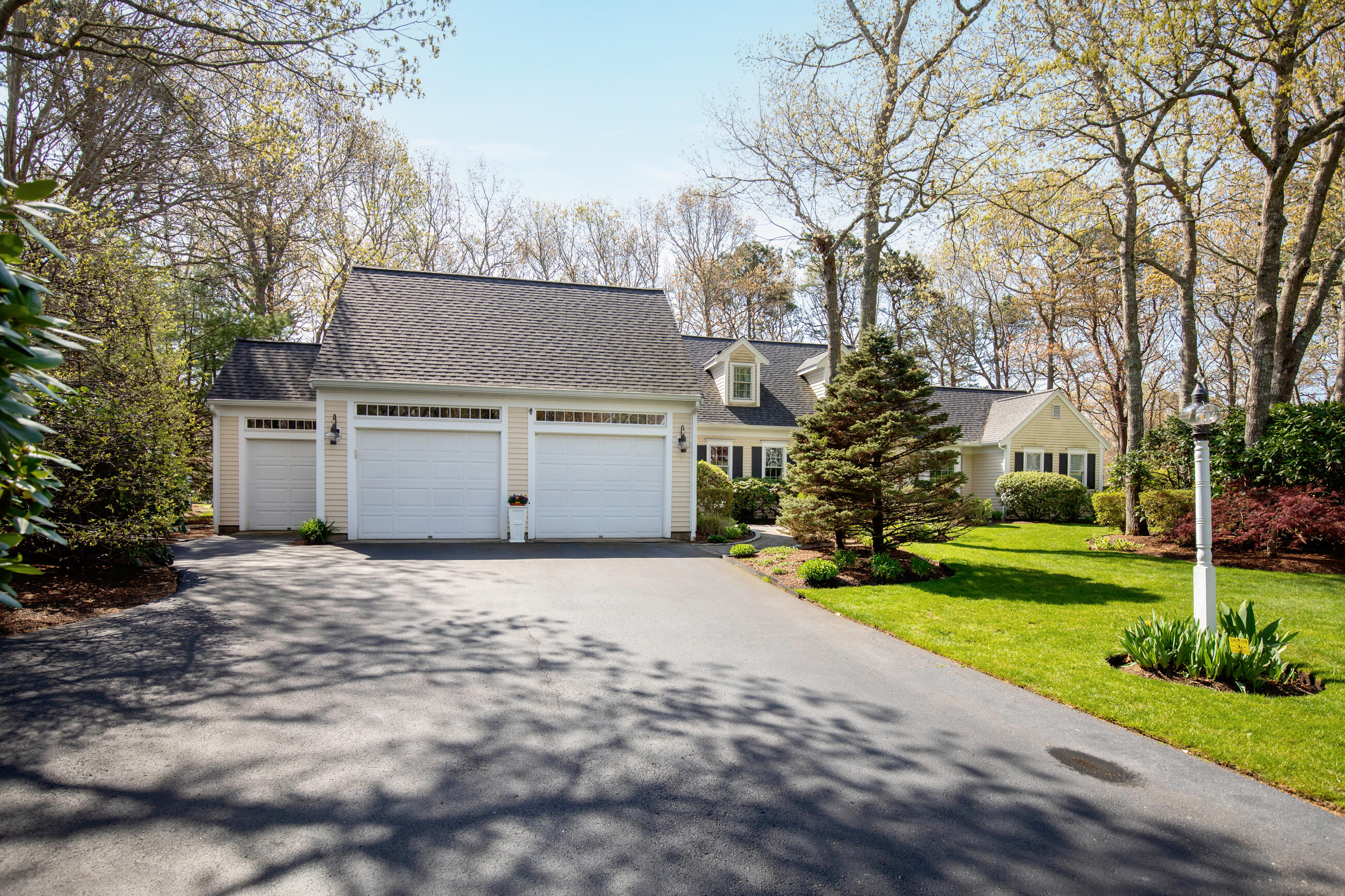 41 Reflection Drive Sandwich, MA 02563 - Photo 4 of 40 NEW15