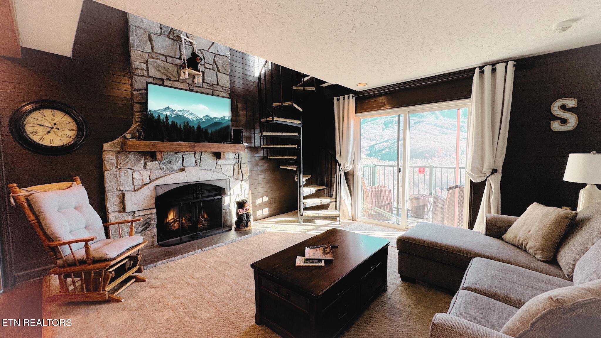 3710 Weber Road, Unit C308 Gatlinburg, TN 37738 - Photo 3 of 38 LR with FP C308 Edited