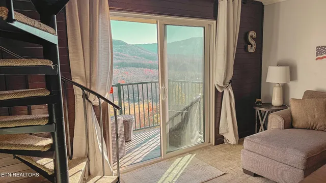 $310,000 | 3710 Weber Road, Unit C308, Gatlinburg, TN 37738