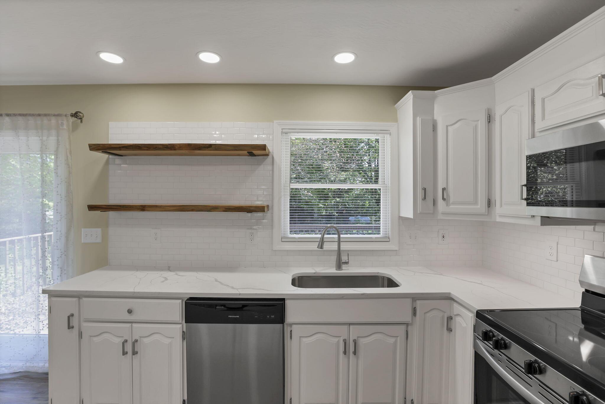 4777 Liberty Road Delaware, OH 43015 - Photo 15 of 50