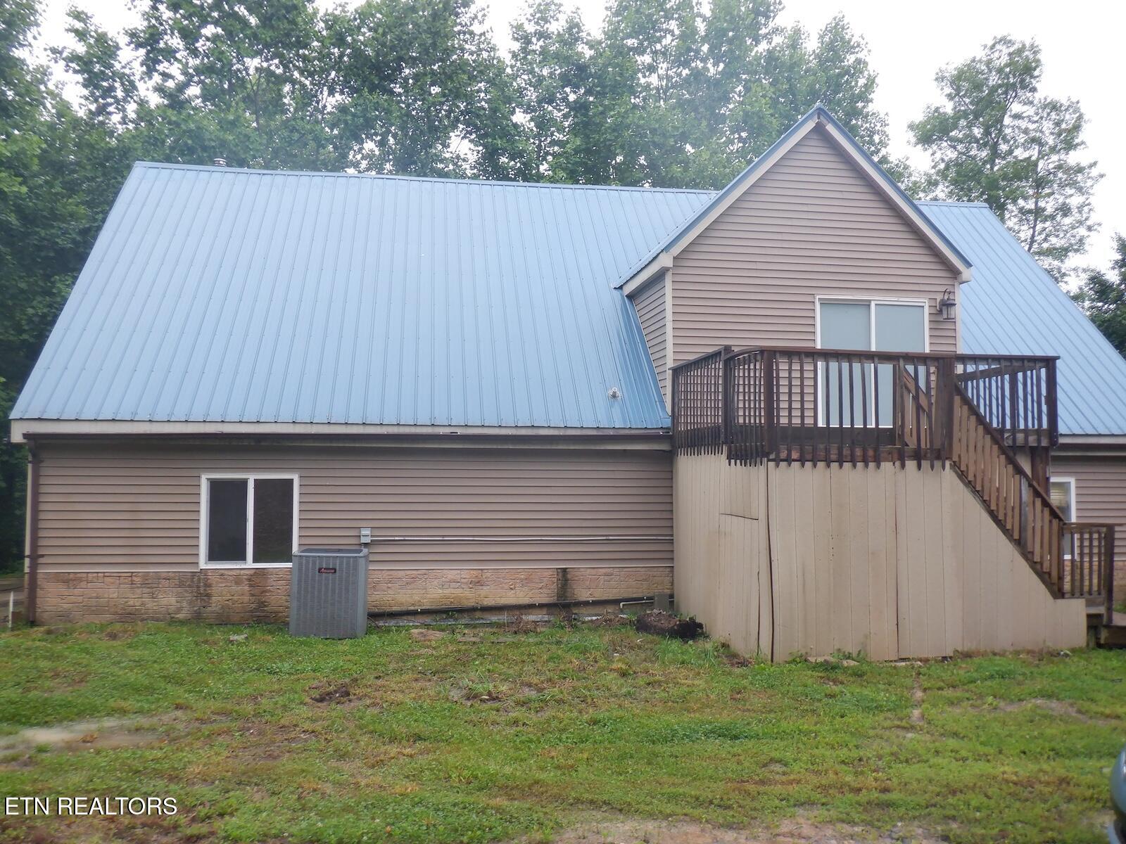 70201 Key Ridge Rd Back