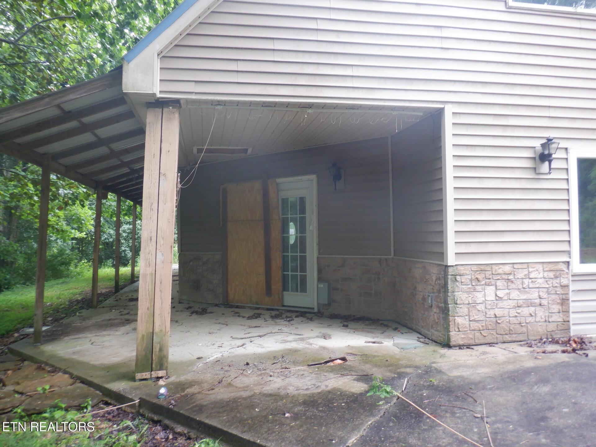 70201 Key Ridge Rd Front