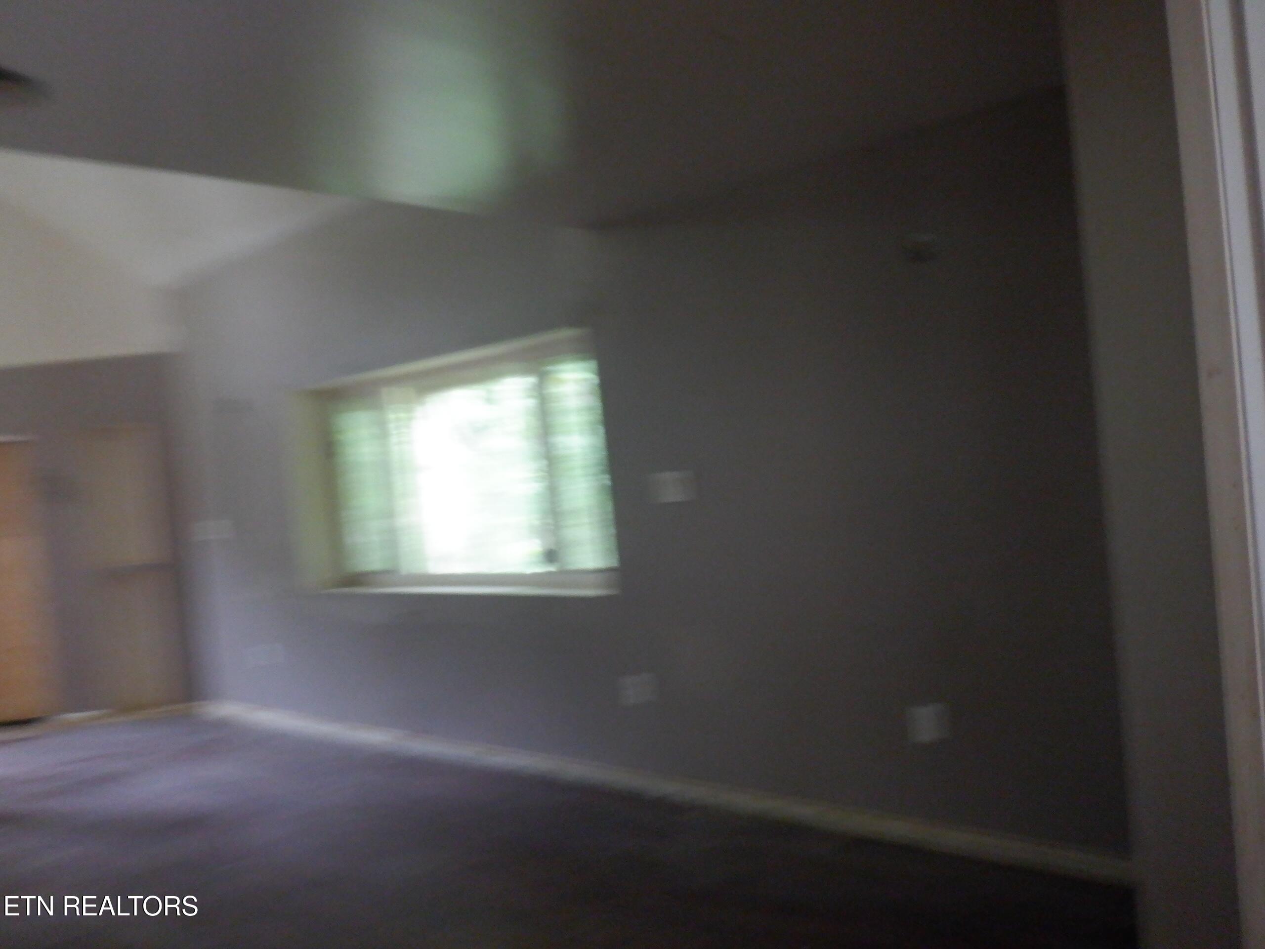 70201 Key Ridge Rd Living room