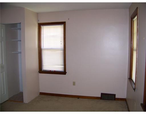 781 Thompson Run Road Pittsburgh, PA 15237 - Photo 5 of 10 Dining Room.