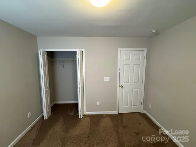 $1,898 | 2184 Winthrop Chase Drive, Charlotte, NC 28212