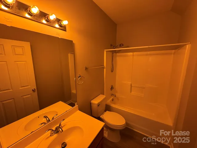 $1,898 | 2184 Winthrop Chase Drive, Charlotte, NC 28212