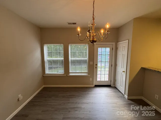 $1,898 | 2184 Winthrop Chase Drive, Charlotte, NC 28212