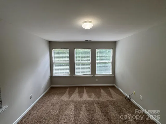 $1,898 | 2184 Winthrop Chase Drive, Charlotte, NC 28212