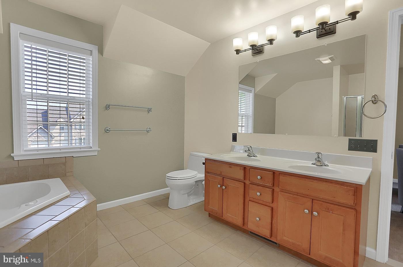 564 Royal Road Palmyra, PA 17078 - Photo 22 of 39 Gallery Image 22