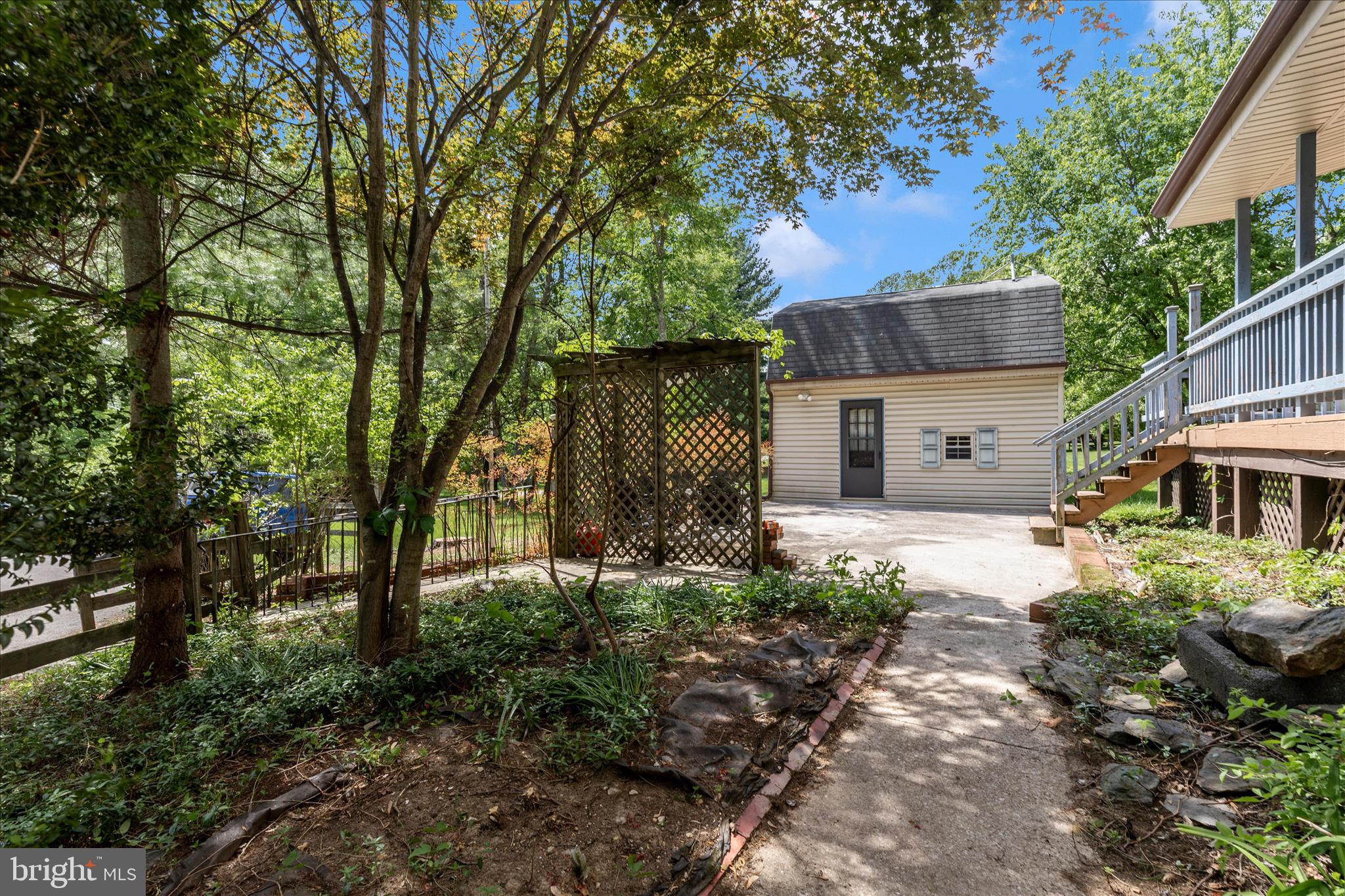 3020 Chestnut Grove Road Keedysville, MD 21756 - Photo 37 of 46 043A5110