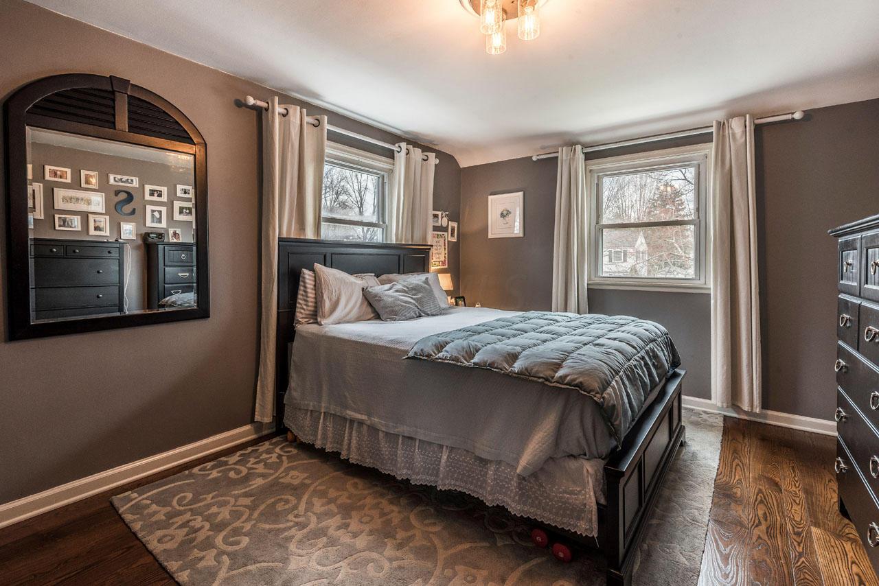 175 South Broadleigh Road Columbus, OH 43209 - Photo 20 of 46