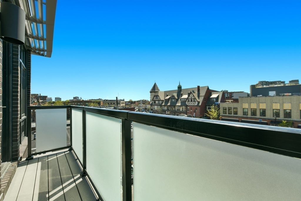 14 Green Street, Unit PH2 Brookline, MA 02446 - Photo 24 of 37 a view of a balcony with city view