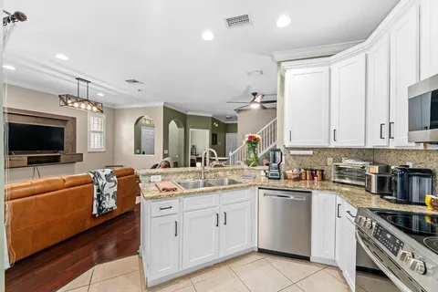$549,900 | 14072 Waterville Circle, Tampa, FL 33626