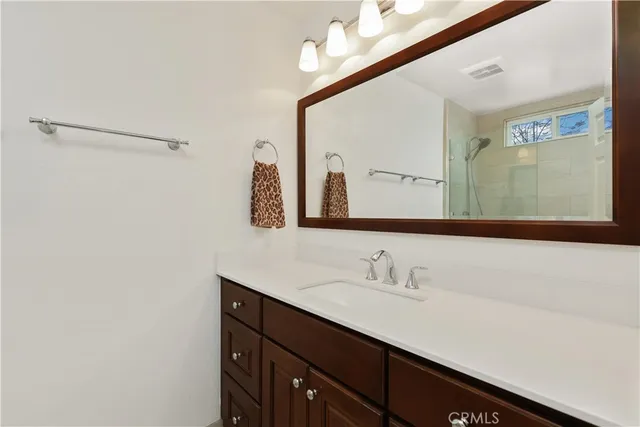 $3,300 | 25916 Robin Circle, Mission Viejo, CA 92691