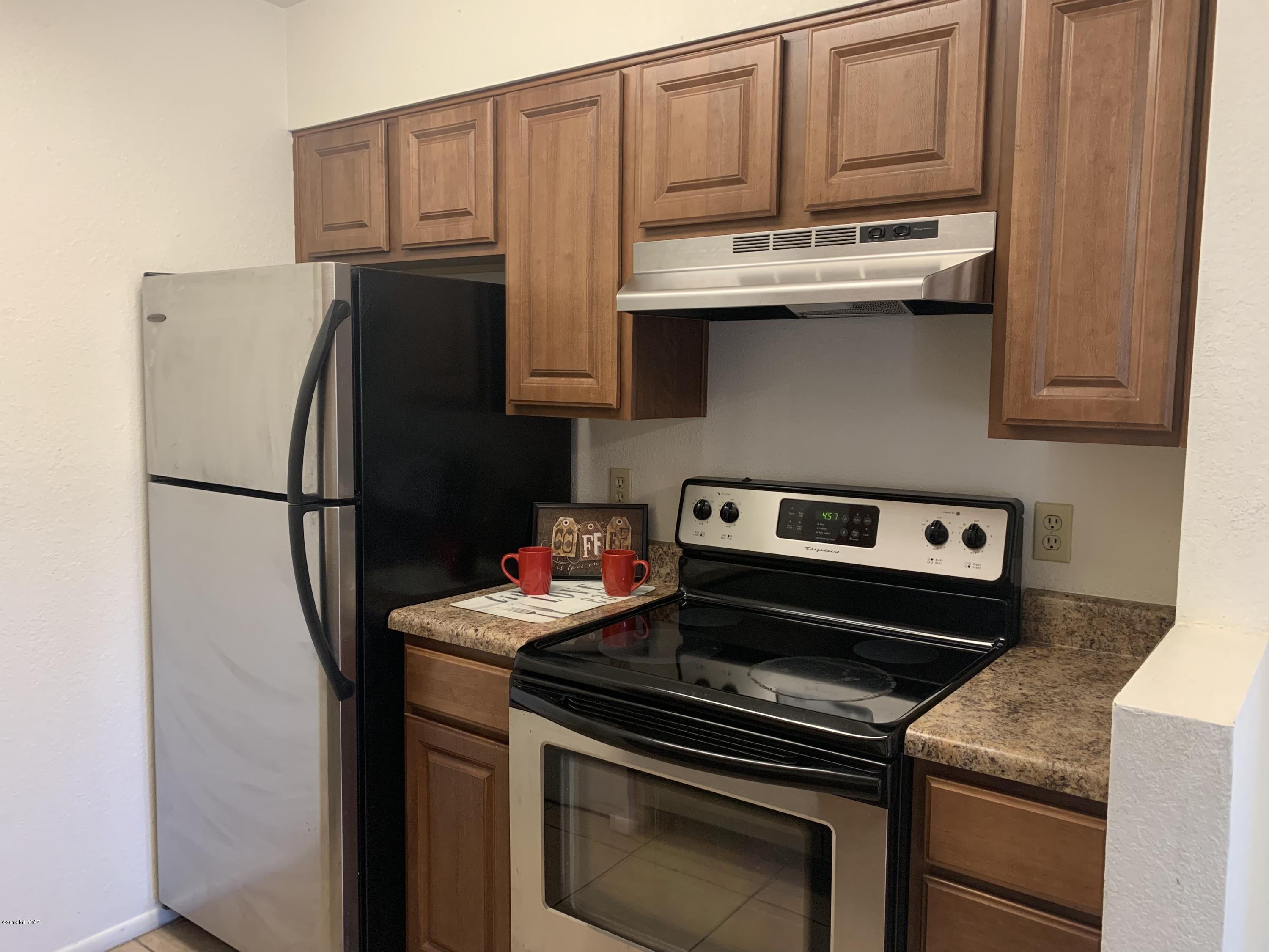 1745 East Glenn Street, Unit 101 Tucson, AZ 85719 - Photo 4 of 23