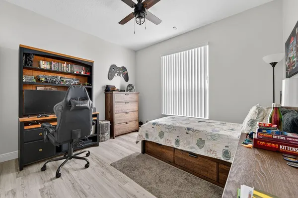 $699,000 | 527 Northwest Bellworth Place, Jensen Beach, FL 34957
