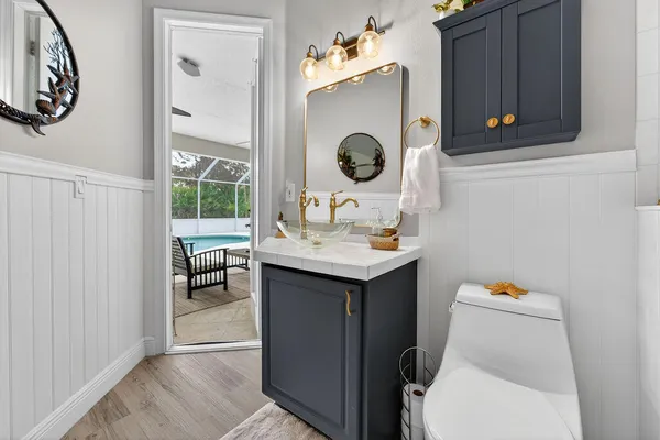 $699,000 | 527 Northwest Bellworth Place, Jensen Beach, FL 34957