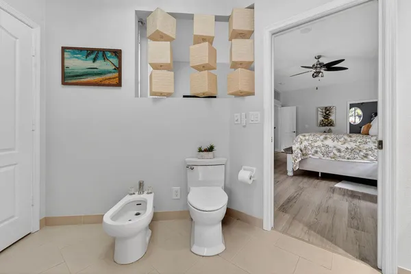 $699,000 | 527 Northwest Bellworth Place, Jensen Beach, FL 34957